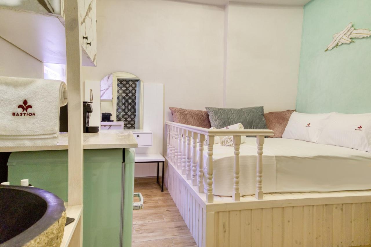 Rhodes City Bastion Luxury Medieval Accommodation מראה חיצוני תמונה
